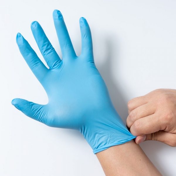 Guantes de Nitrilo Estéril y No Estéril